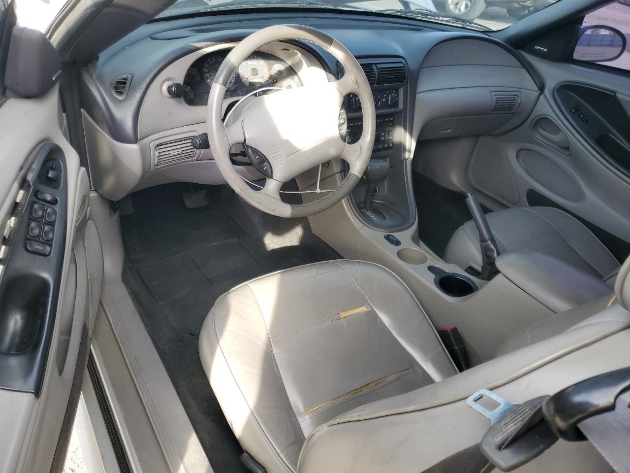 2002 Ford Mustang VIN: 1FAFP44472F189827 Lot: 92318115