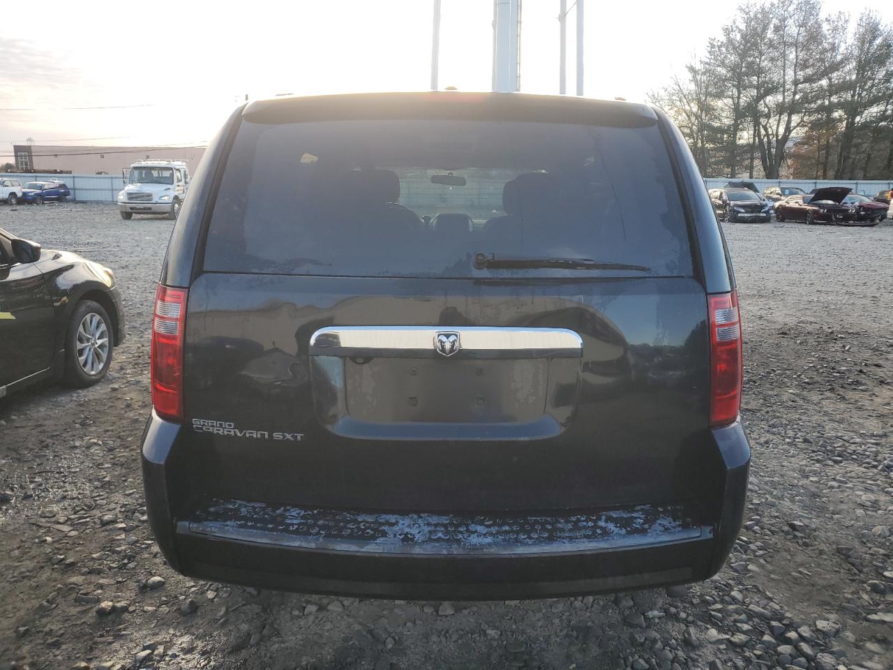 2008 Dodge Grand Caravan Sxt VIN: 2D8HN54P28R817918 Lot: 91258985