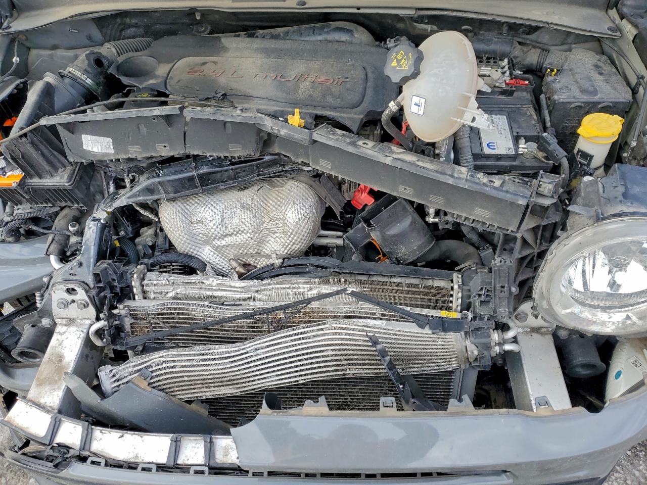 2020 Jeep Renegade Latitude VIN: ZACNJABB0LPL51705 Lot: 94122425