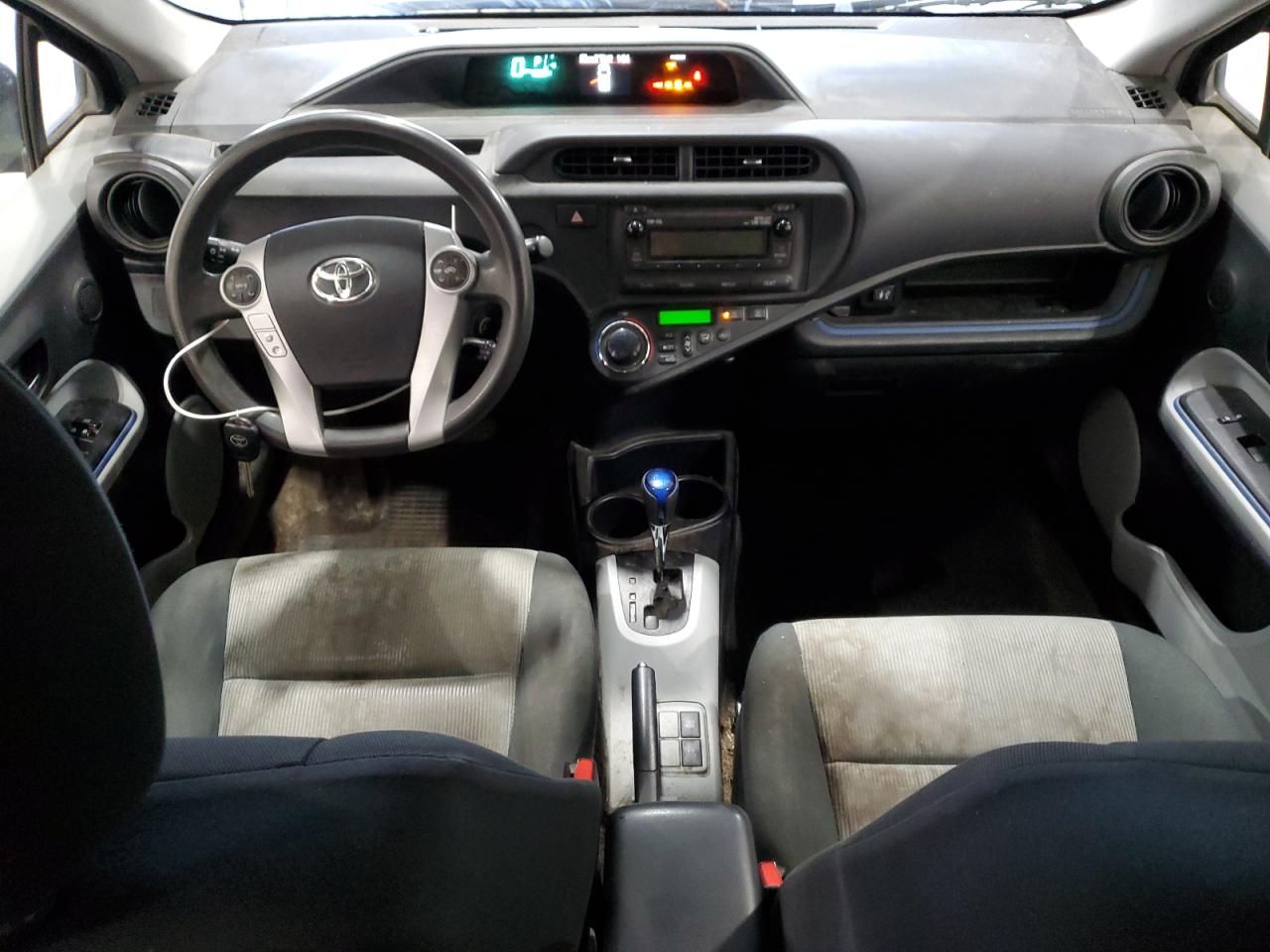 2013 Toyota Prius C VIN: JTDKDTB3XD1046134 Lot: 93892745