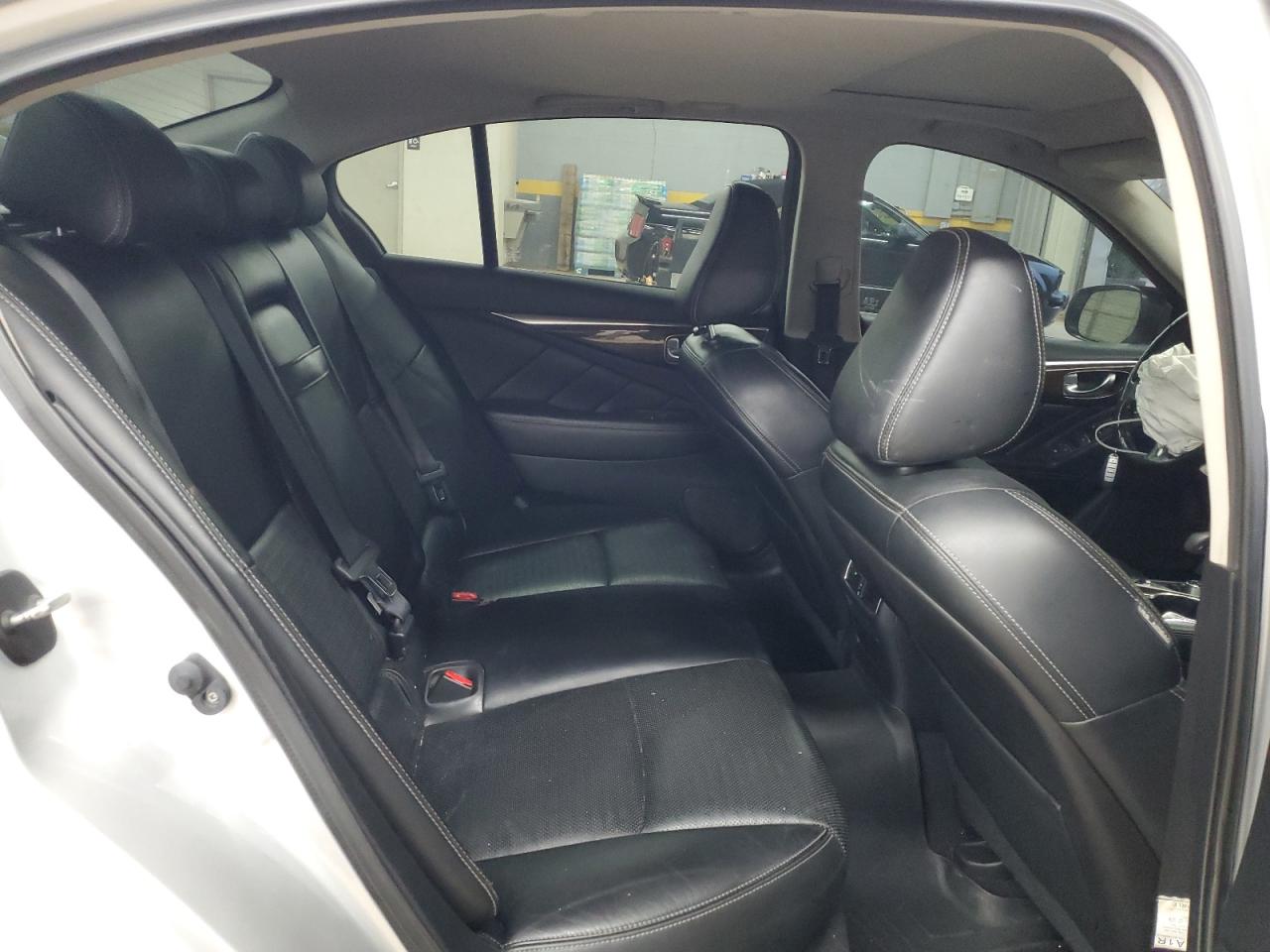 2016 Infiniti Q50 Premium VIN: JN1EV7AP2GM302214 Lot: 92537385