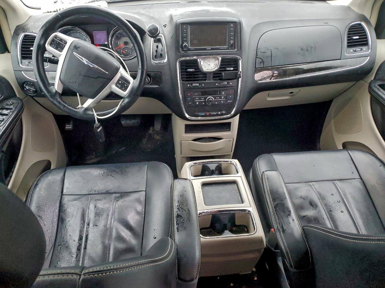 2016 Chrysler Town & Country Touring VIN: 2C4RC1BG5GR120570 Lot: 94516205