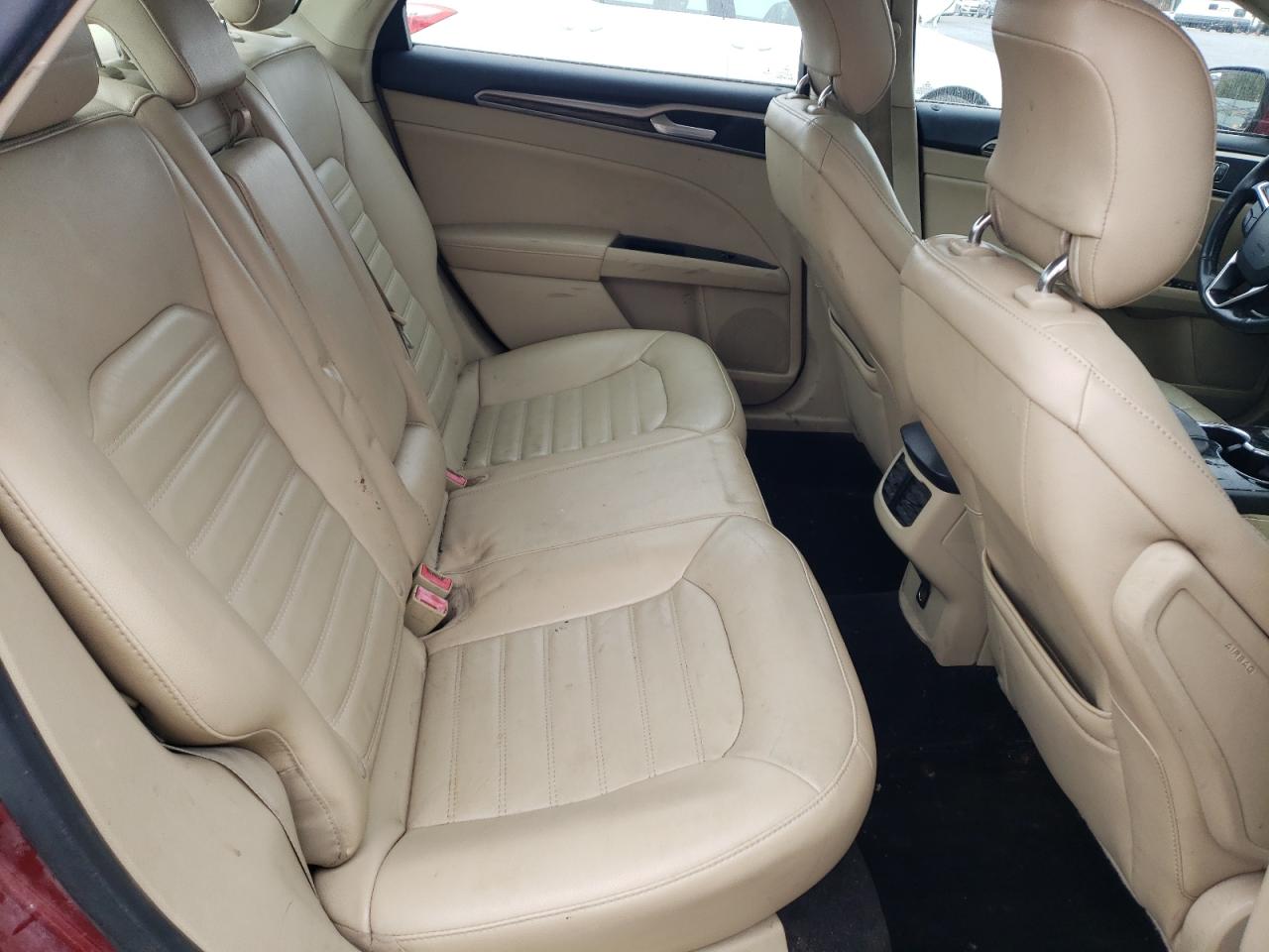 2014 Ford Fusion Se VIN: 3FA6P0HD0ER250588 Lot: 92811625