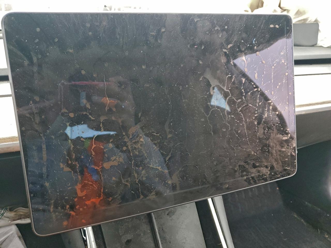 2019 Tesla Model 3 VIN: 5YJ3E1EA4KF400945 Lot: 94333165