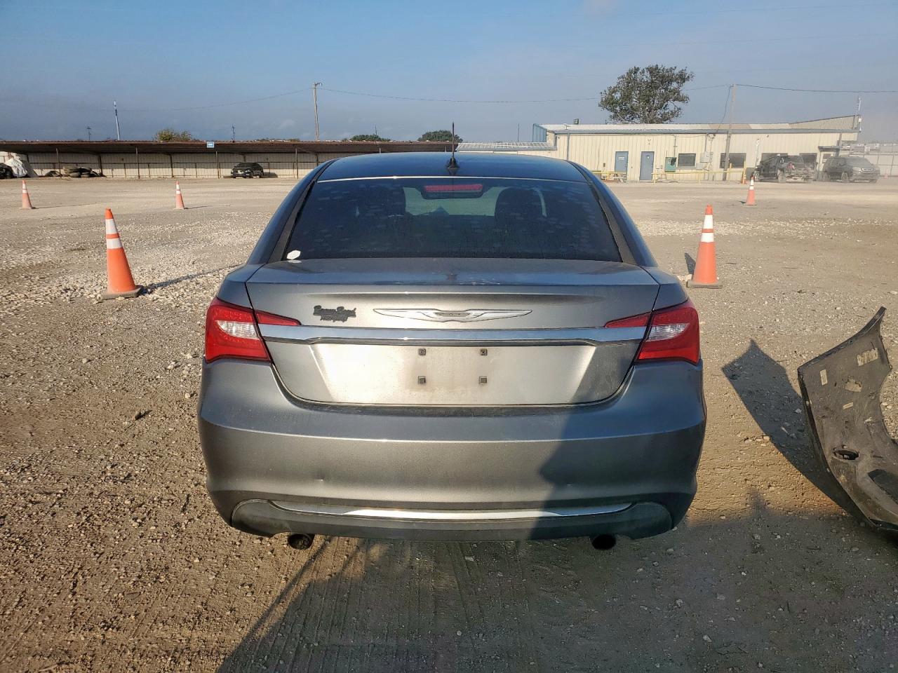 2013 Chrysler 200 Limited VIN: 1C3CCBCG9DN503872 Lot: 93438725