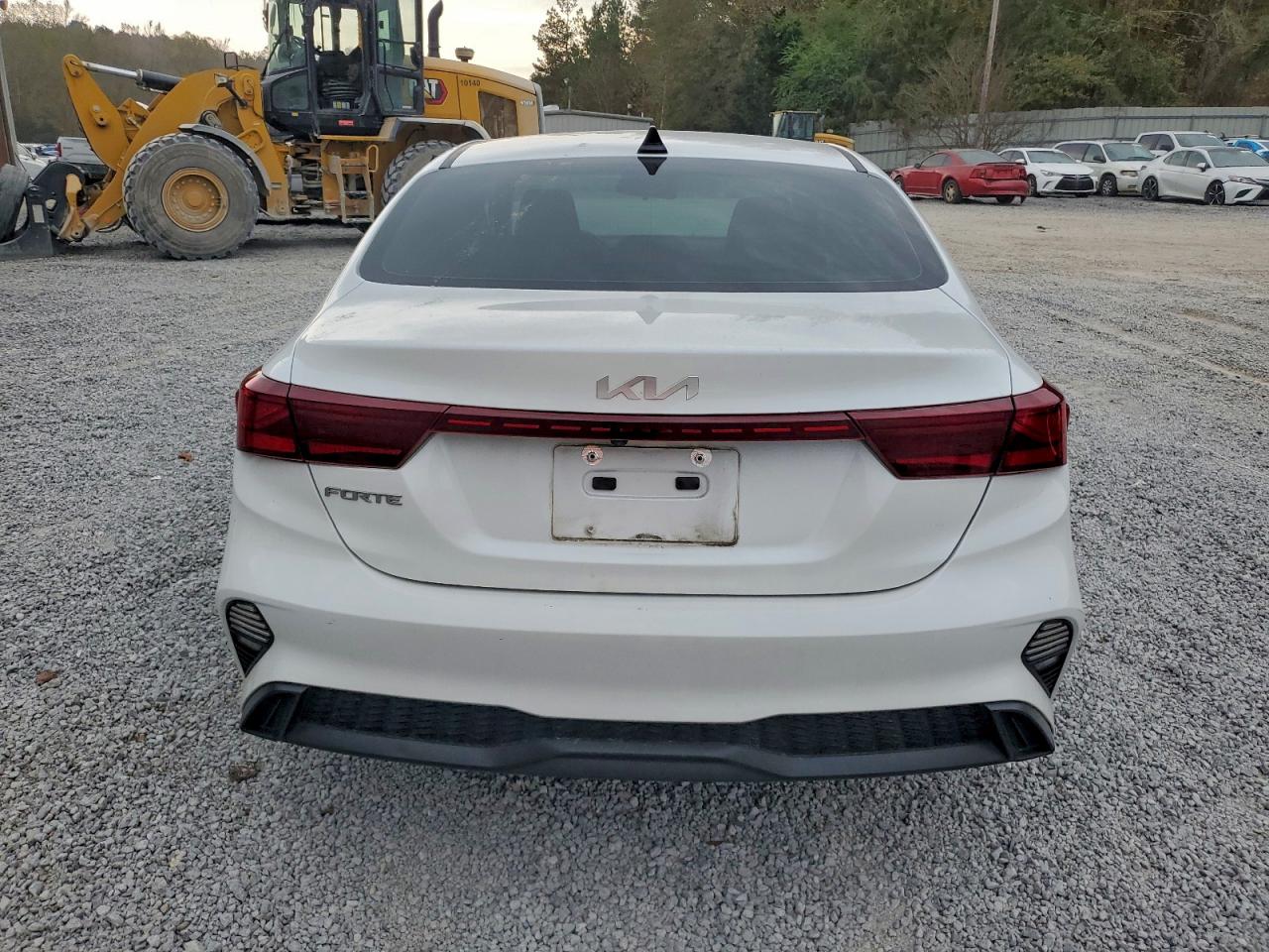 2023 Kia Forte Lx VIN: 3KPF24AD3PE605581 Lot: 94101795