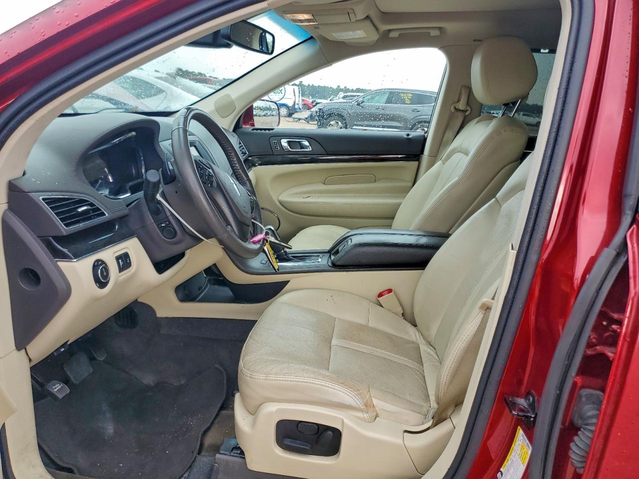 2013 Lincoln Mkt VIN: 2LMHJ5AT1DBL50246 Lot: 92748105