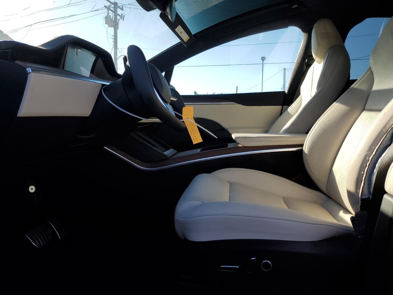 2022 Tesla Model X VIN: 7SAXCDE57NF345653 Lot: 92273515