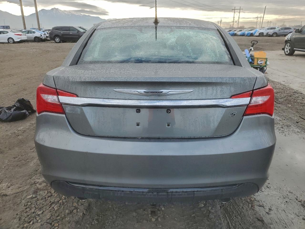 2013 Chrysler 200 Limited VIN: 1C3CCBCG6DN501500 Lot: 93356365
