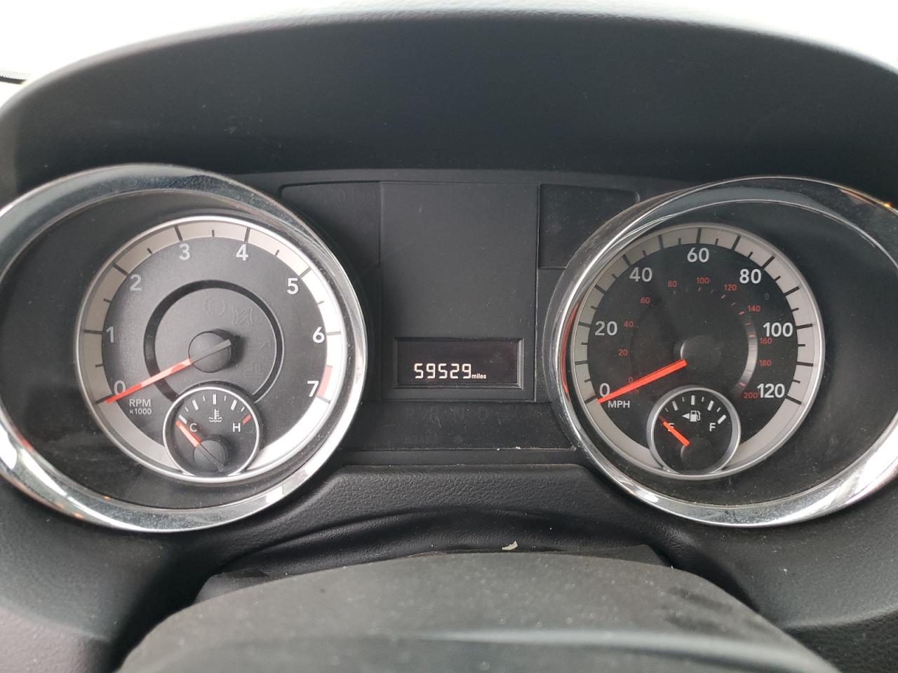 2014 Dodge Grand Caravan Sxt VIN: 2C4RDGCG9ER155303 Lot: 92131235