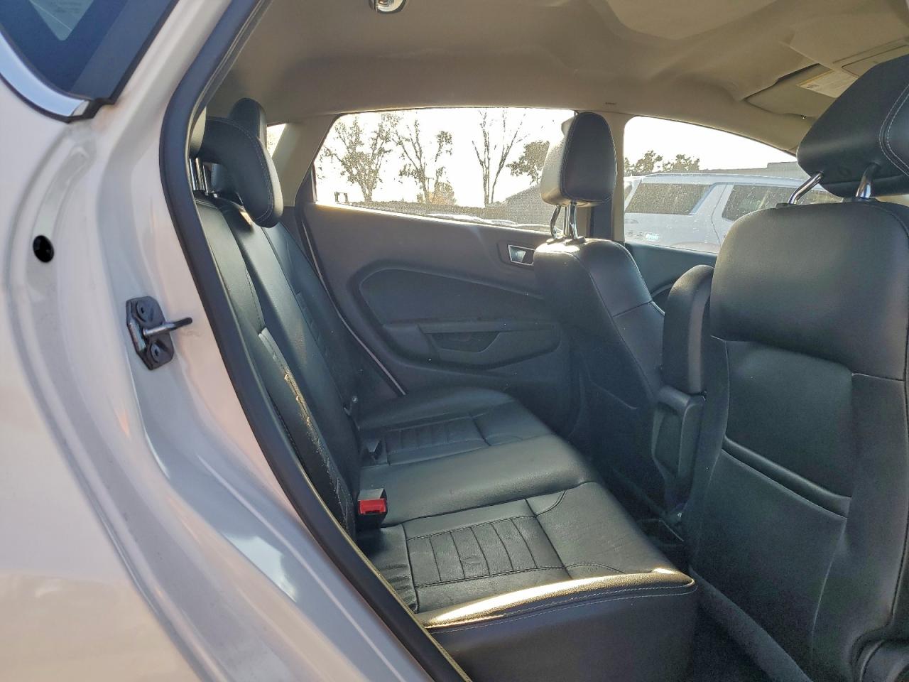 2017 Ford Fiesta Titanium VIN: 3FADP4FJ2HM121146 Lot: 93889555