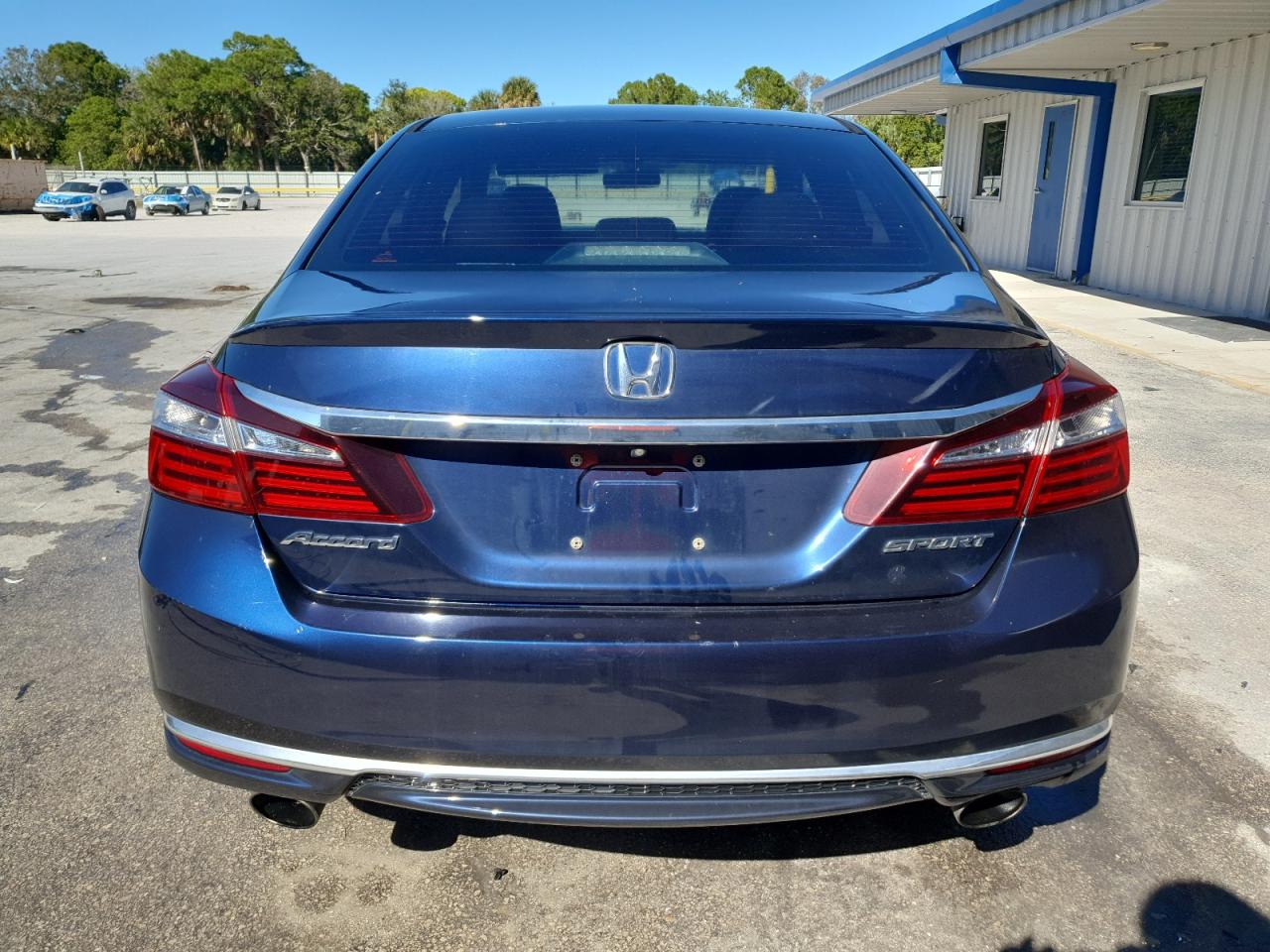 2017 Honda Accord Sport VIN: 1HGCR2F51HA028463 Lot: 91084575