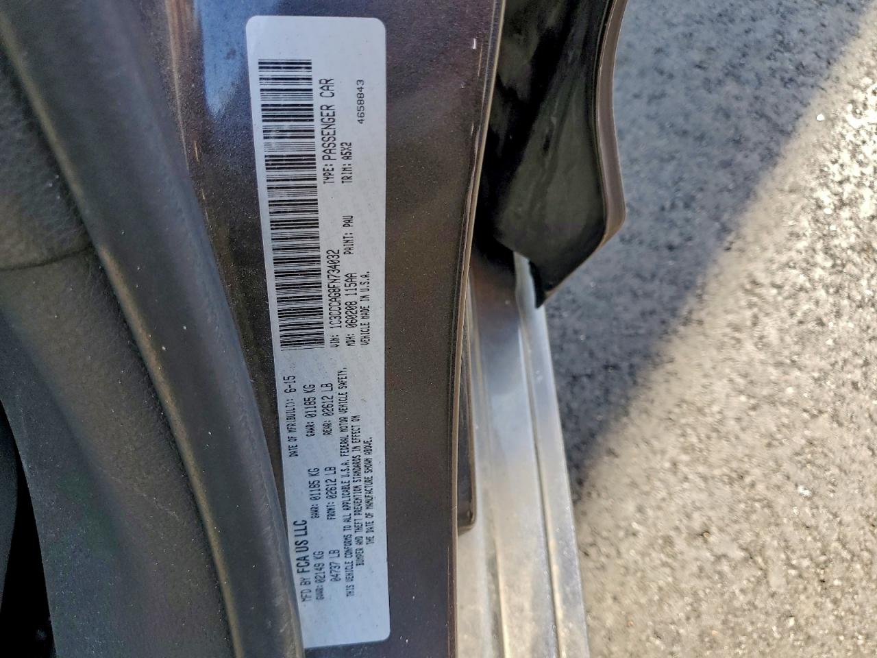 2015 Chrysler 200 Limited VIN: 1C3CCCAG8FN734032 Lot: 93714275