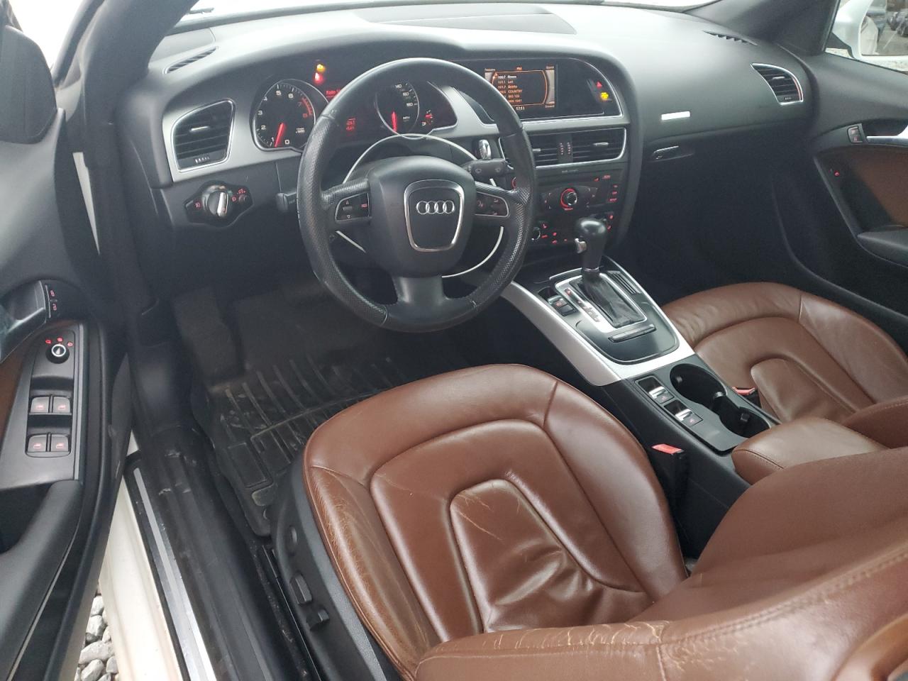 2010 Audi A5 Premium Plus VIN: WAULFAFH8AN010744 Lot: 91279425