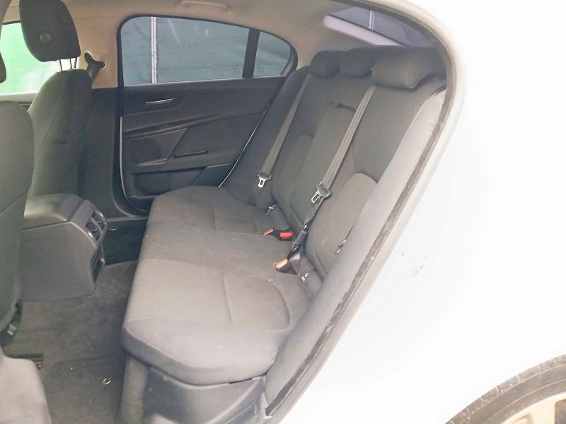 2015 JAGUAR XE 2.0D [180] SE 4DR