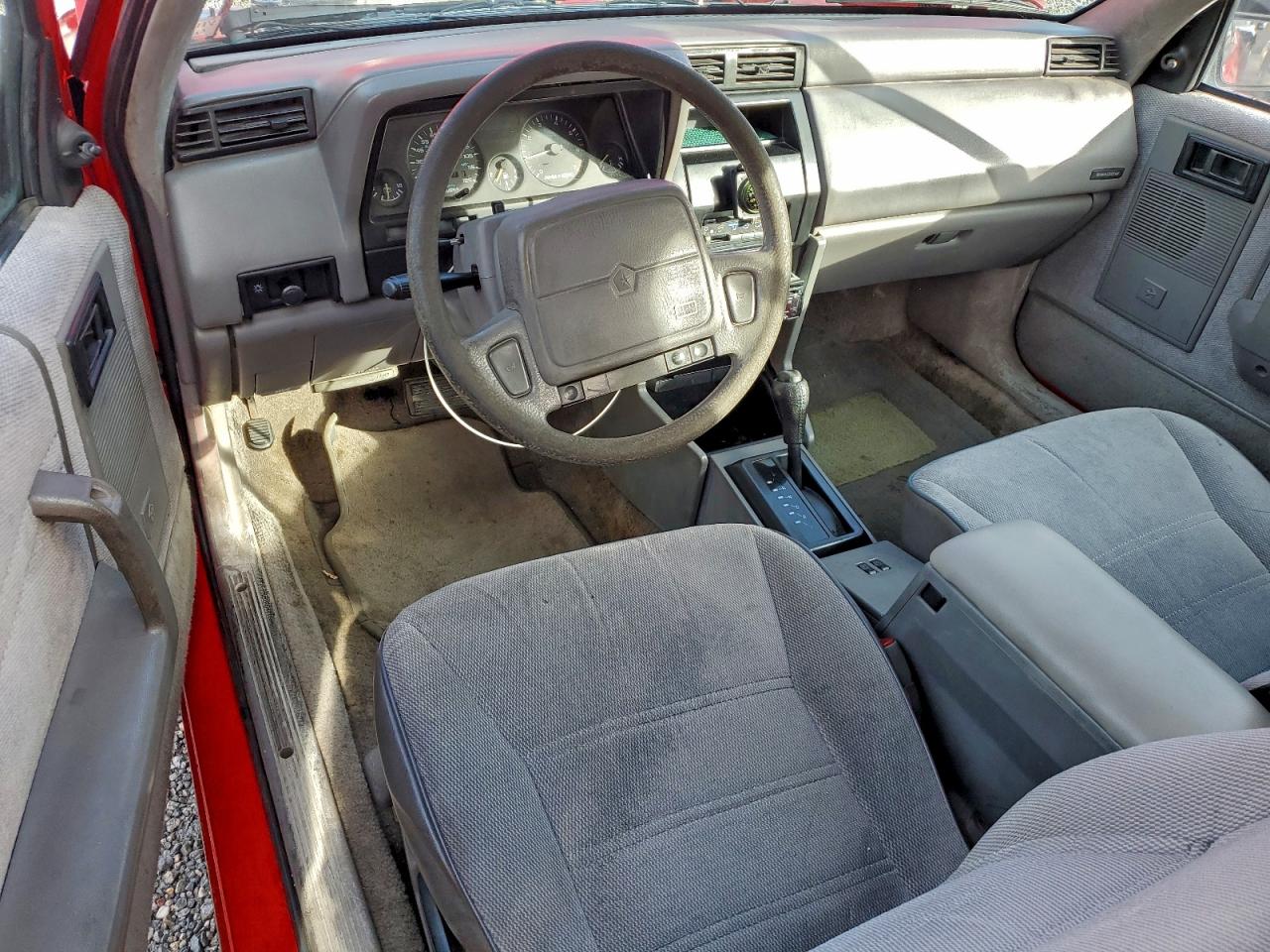 1991 Dodge Shadow VIN: 3B3XP45K0MT560946 Lot: 93673225