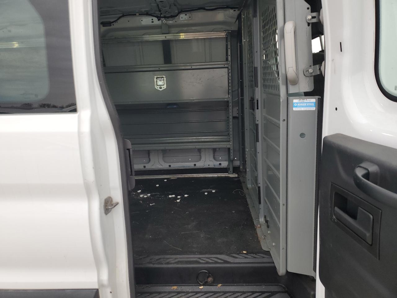 2015 Ford Transit T-150 VIN: 1FTNE1ZM9FKA04466 Lot: 92004855