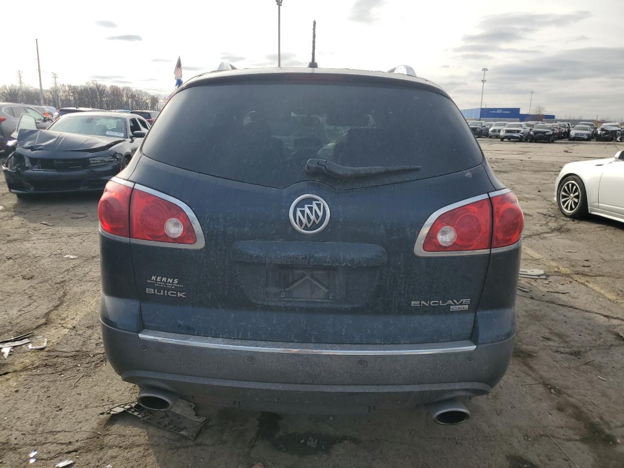 2008 Buick Enclave Cxl VIN: 5GAER23798J105613 Lot: 93628605