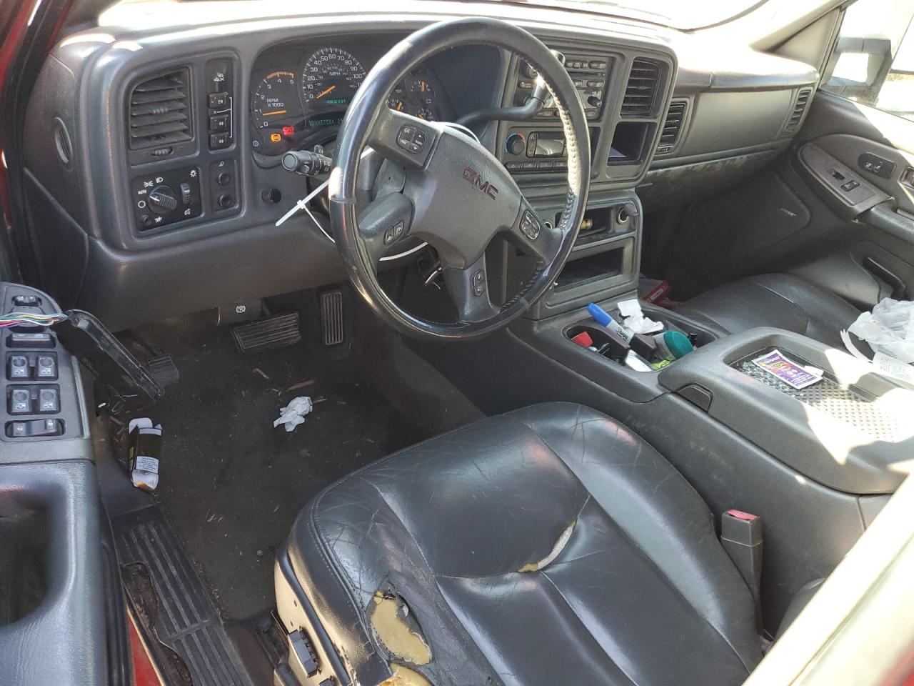 2005 GMC Sierra K2500 Heavy Duty VIN: 1GTHK23215F896979 Lot: 92001965