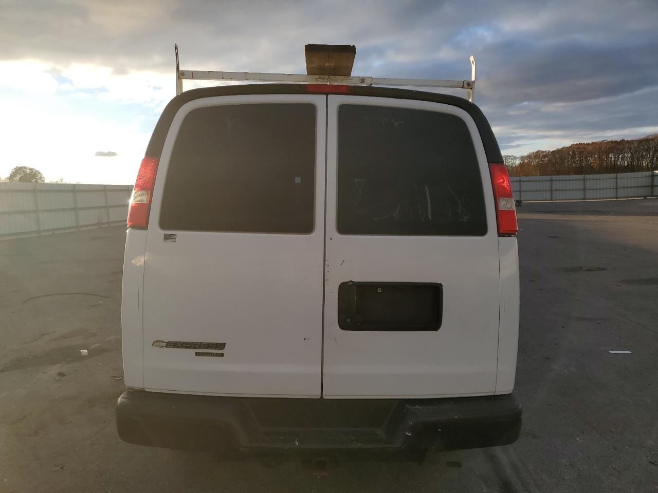 2016 Chevrolet Express G3500 VIN: 1GCZGGFG6G1212096 Lot: 92857685