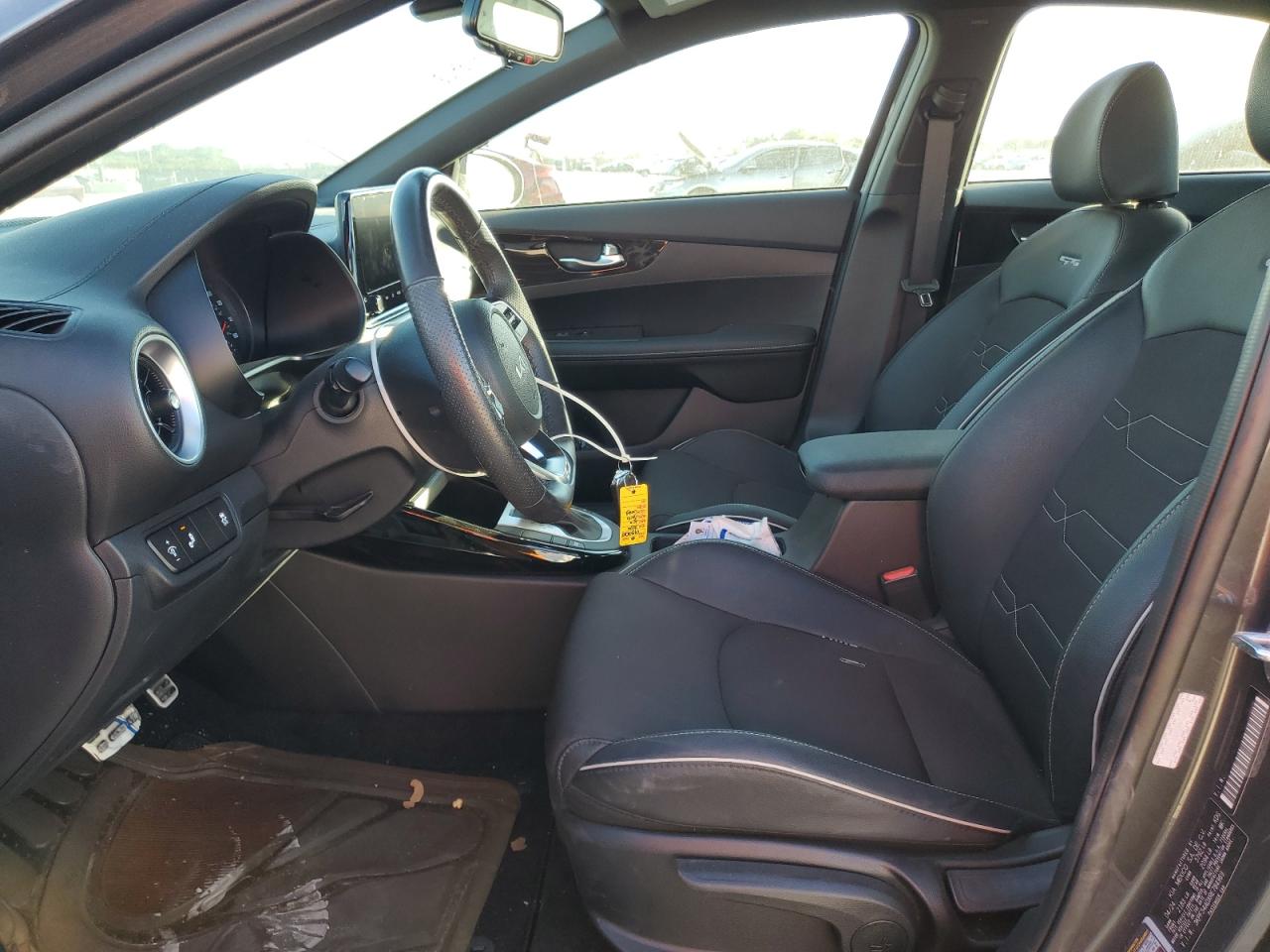 2024 Kia Forte Gt Line VIN: 3KPF54ADXRE784969 Lot: 92731035