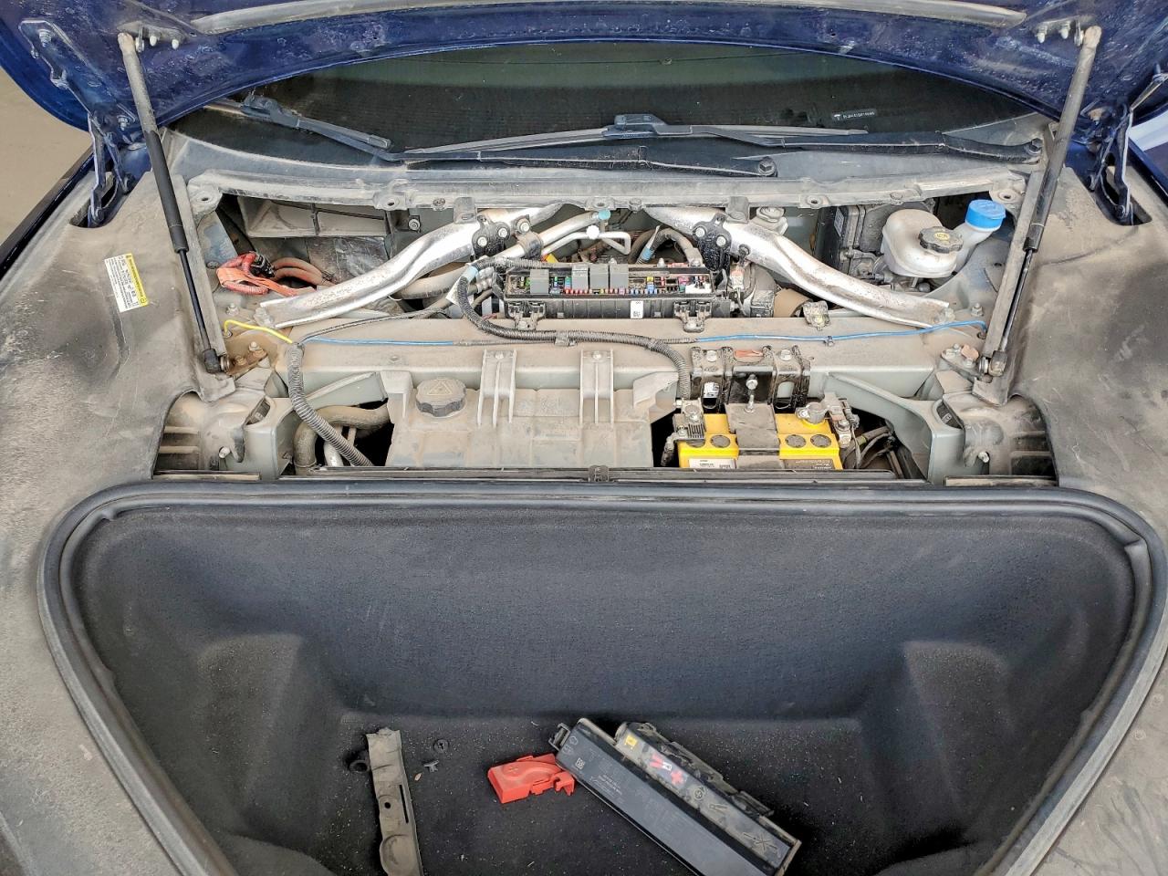 2016 Tesla Model S VIN: 5YJSA1E12GF160485 Lot: 94145615