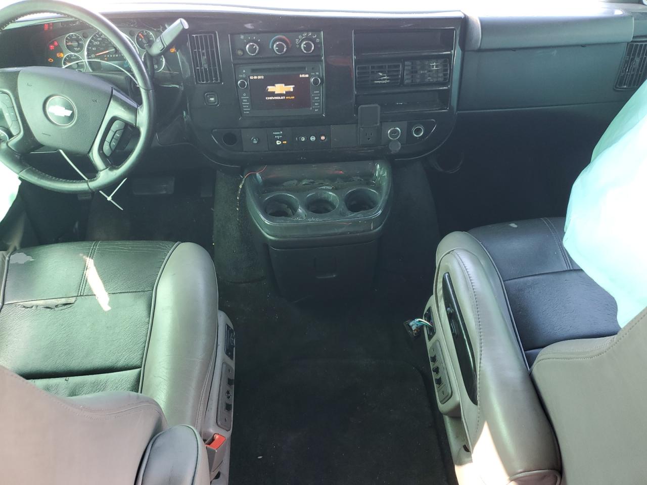 2017 Chevrolet Express G2500 VIN: 1GCWGBFG1H1289756 Lot: 92613195