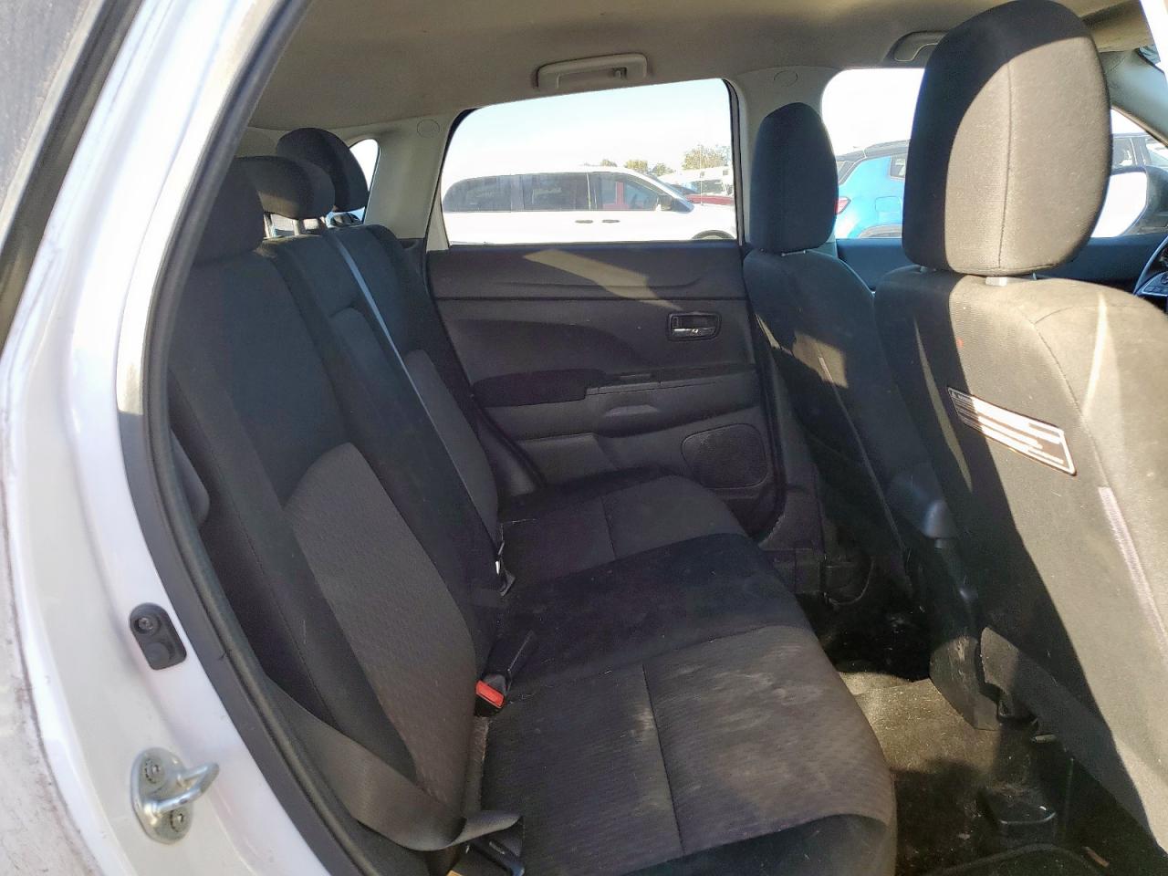 2017 Mitsubishi Outlander Sport Es VIN: JA4AP3AUXHZ039893 Lot: 91645935