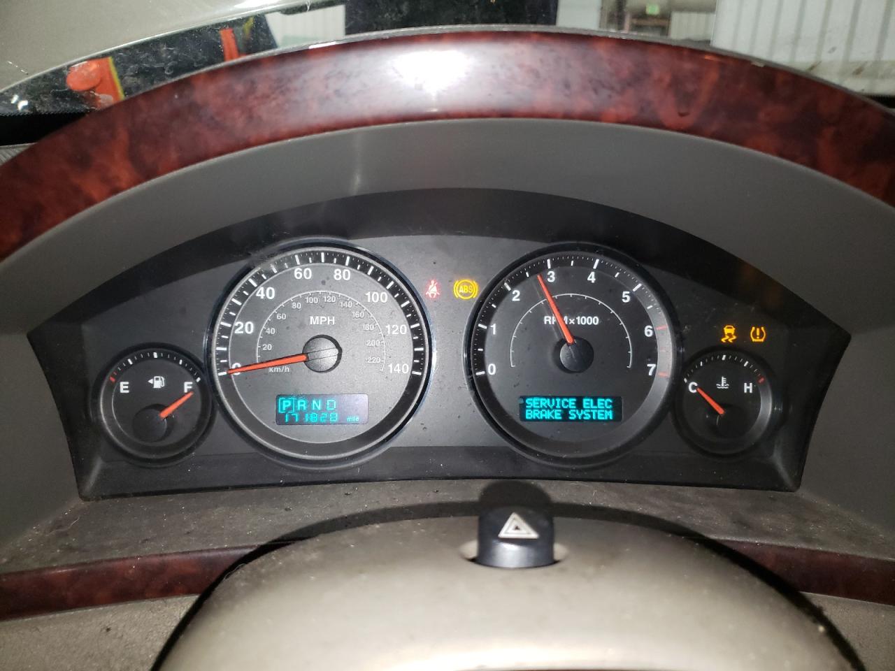 2005 Jeep Grand Cherokee Laredo VIN: 1J4GR48K95C689117 Lot: 92352745