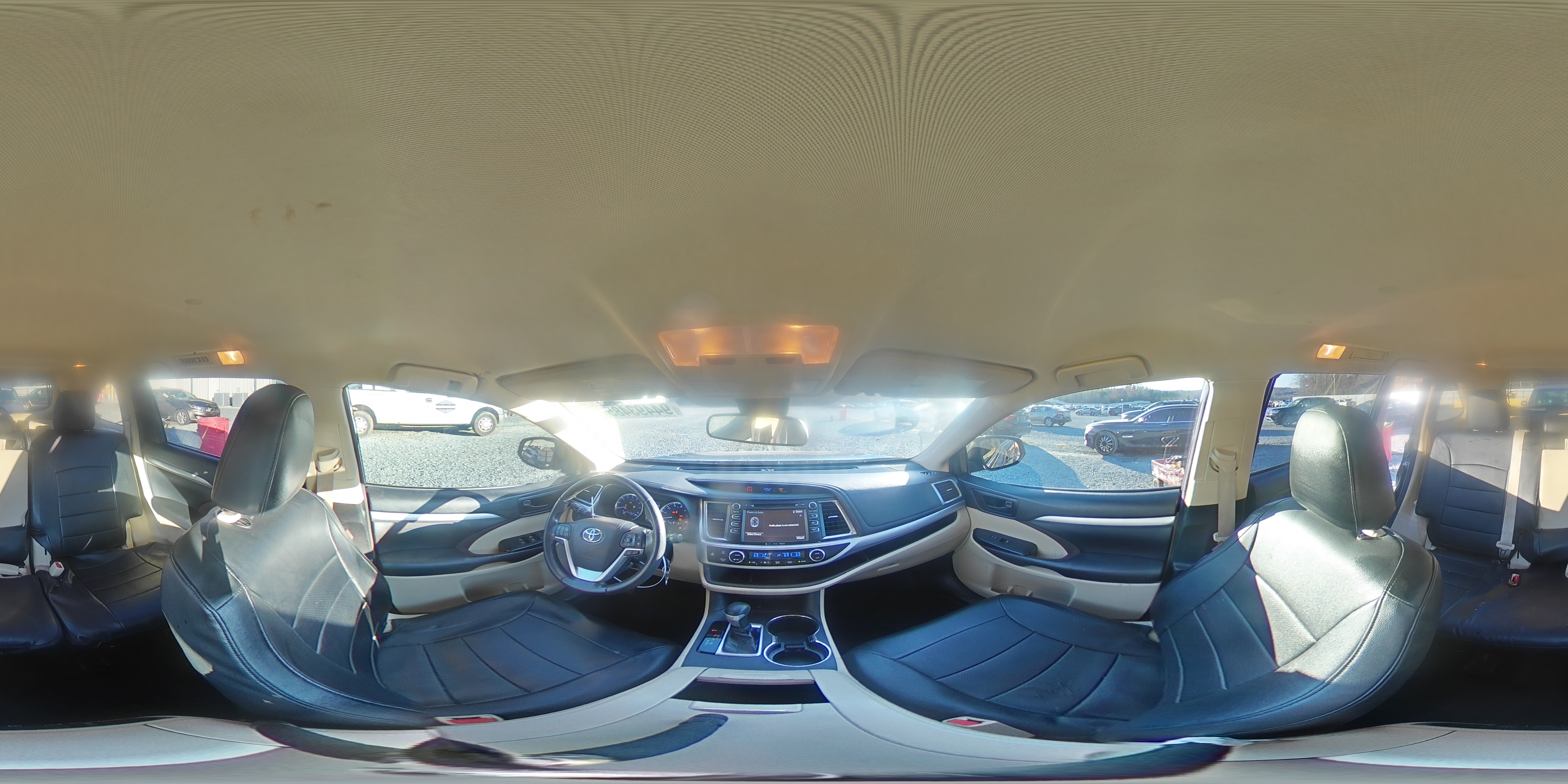 2018 Toyota Highlander Le VIN: 5TDZZRFH8JS263205 Lot: 94493485