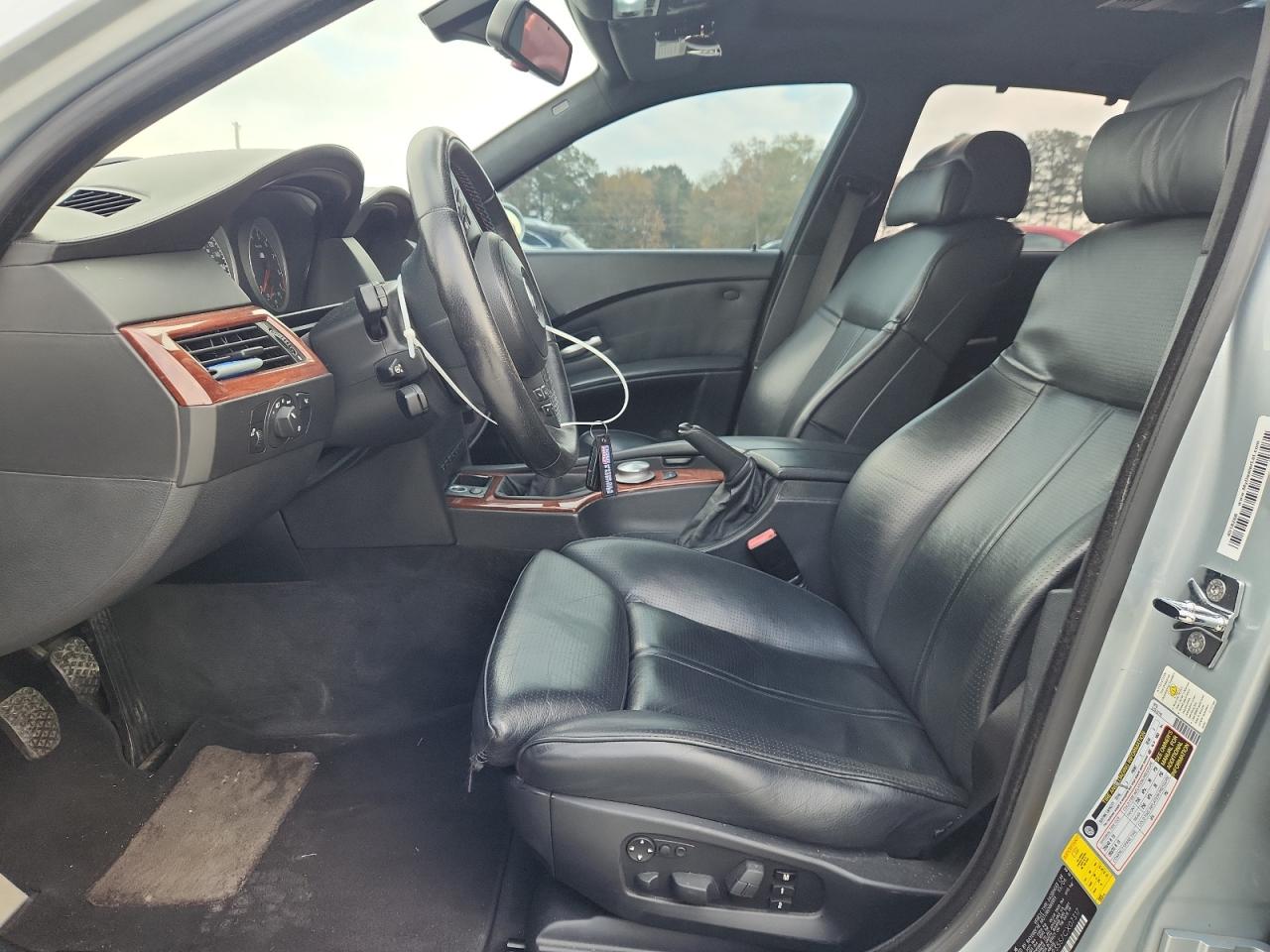 2007 BMW M5 VIN: WBSNB93557CX07317 Lot: 93917205