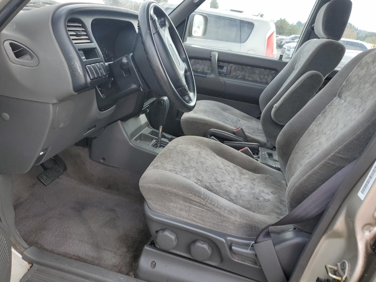 2001 Isuzu Trooper S VIN: JACDS58X317J08355 Lot: 92528845