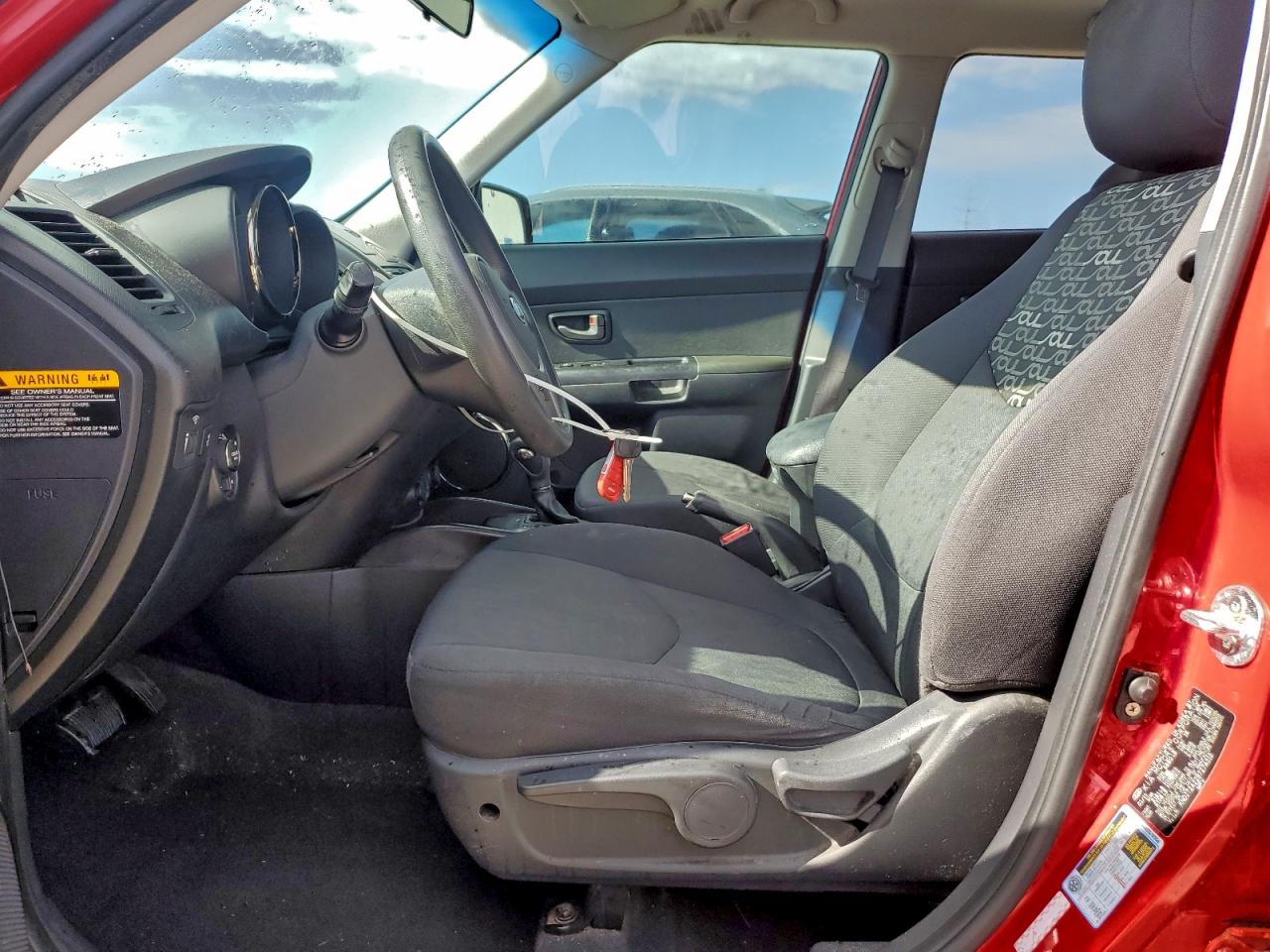 2011 Kia Soul + VIN: KNDJT2A22B7274513 Lot: 94074795