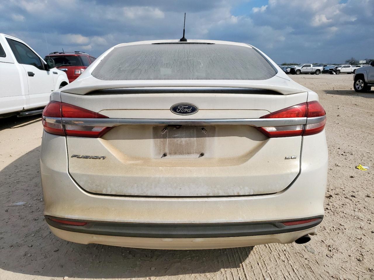 2017 Ford Fusion Se VIN: 3FA6P0HD3HR252033 Lot: 93382455