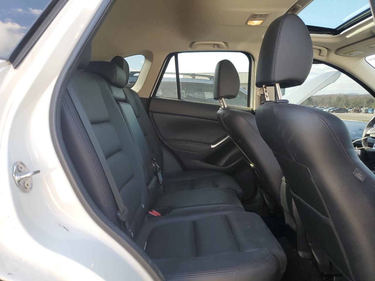 2016 Mazda Cx-5 Gt VIN: JM3KE4DY2G0691969 Lot: 92262885