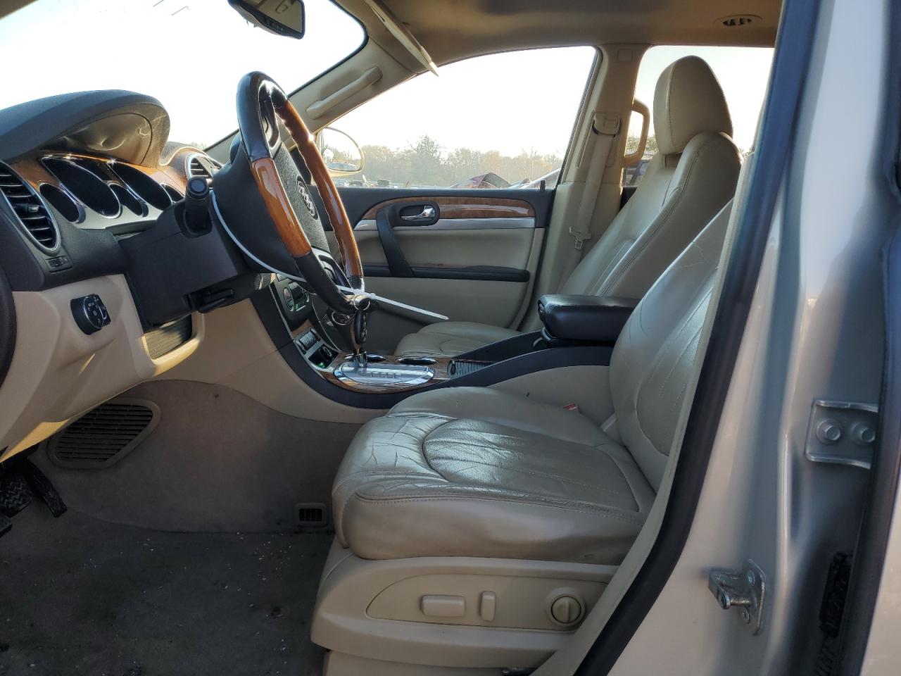 2010 Buick Enclave Cxl VIN: 5GALVBEDXAJ190411 Lot: 92936075