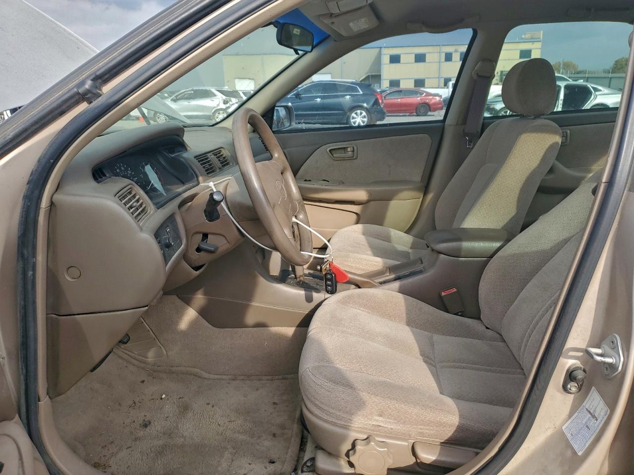 2000 Toyota Camry Ce VIN: 4T1BG22K4YU655101 Lot: 93318265