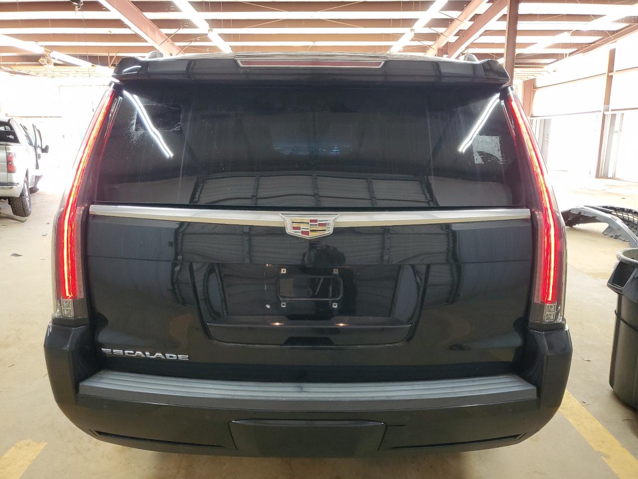 2015 Cadillac Escalade Luxury VIN: 1GYS4MKJ5FR535978 Lot: 92429325