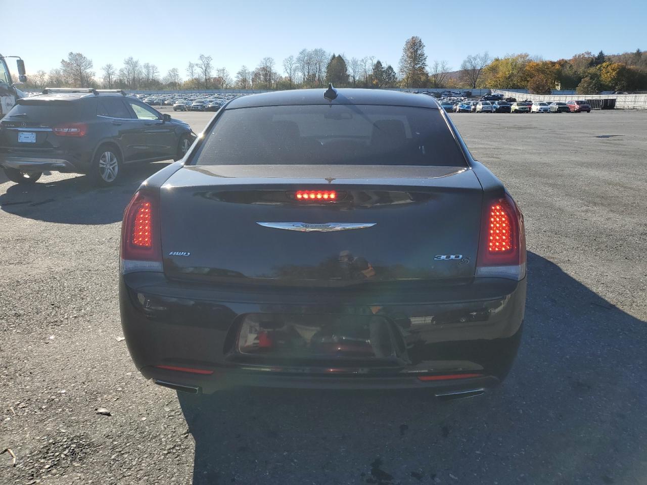 2018 Chrysler 300 S VIN: 2C3CCAGG5JH226615 Lot: 91297105
