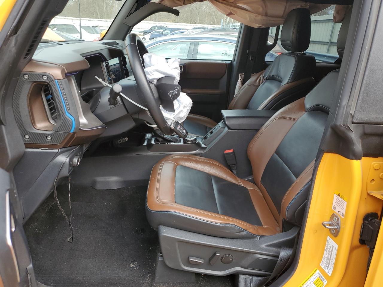 2022 Ford Bronco Base VIN: 1FMEE5DP0NLB51868 Lot: 92489695