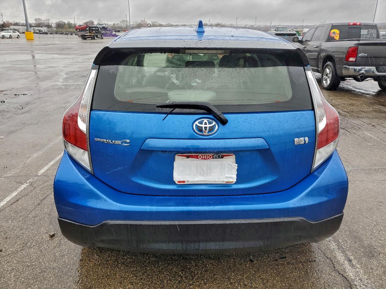 2017 Toyota Prius C VIN: JTDKDTB37H1596350 Lot: 93414735