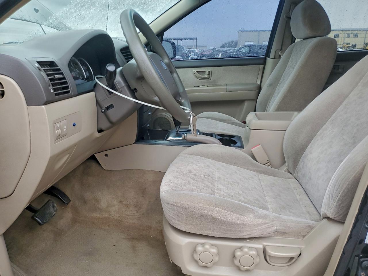 2008 Kia Sorento Ex VIN: KNDJD735685854952 Lot: 93655295