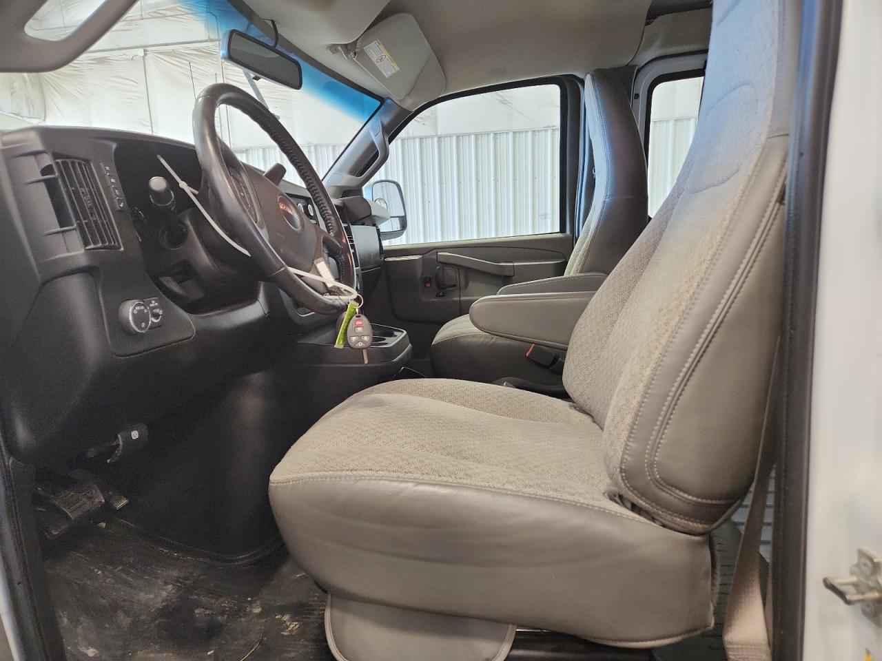 2023 GMC Savana Delivery Van VIN: 1GTZ7HF71P1184701 Lot: 85433025