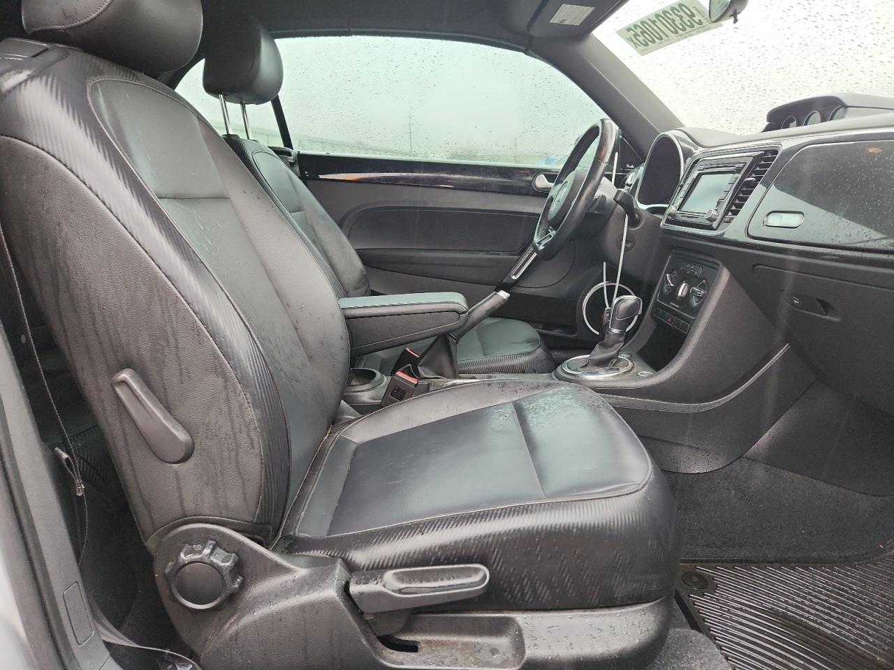 2013 Volkswagen Beetle Turbo VIN: 3VW767AT2DM813791 Lot: 93301065