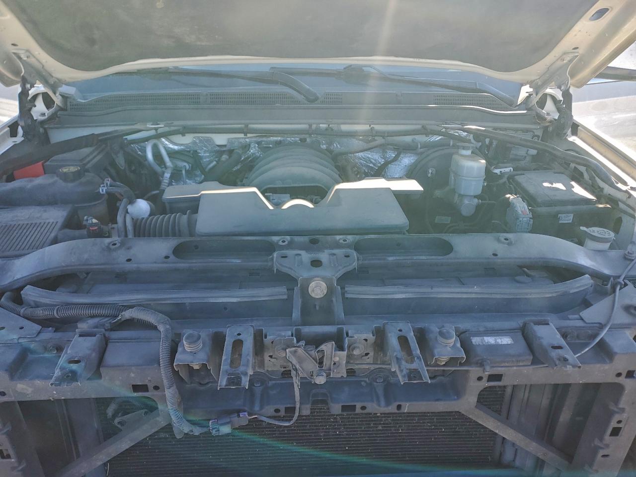 2015 GMC Yukon Xl Denali VIN: 1GKS2JKJ7FR564591 Lot: 94158535