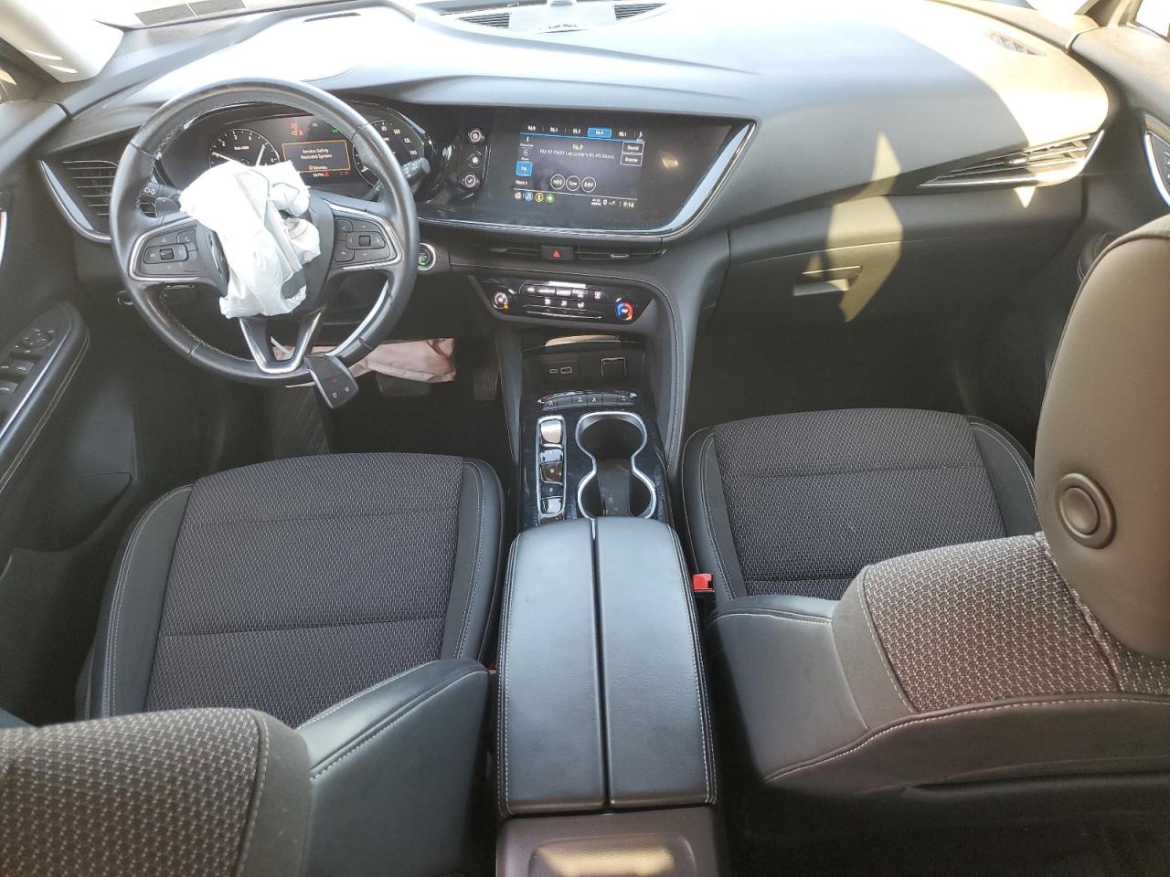 2021 Buick Envision Preferred VIN: LRBAZLR41MD071187 Lot: 92671825