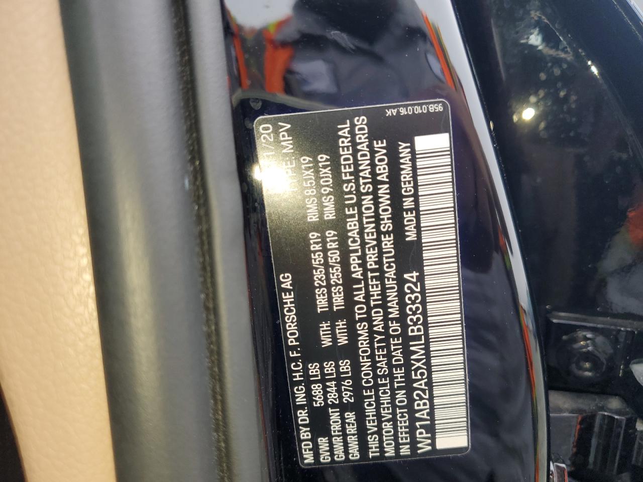 2021 Porsche Macan S VIN: WP1AB2A5XMLB33324 Lot: 90648555