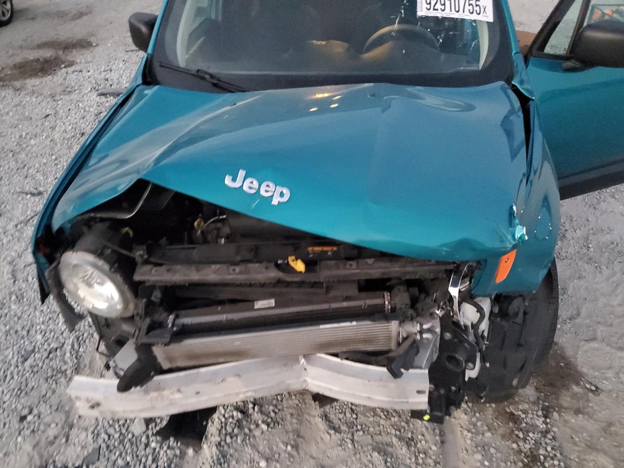 2020 Jeep Renegade Sport VIN: ZACNJAAB2LPL64179 Lot: 92910755