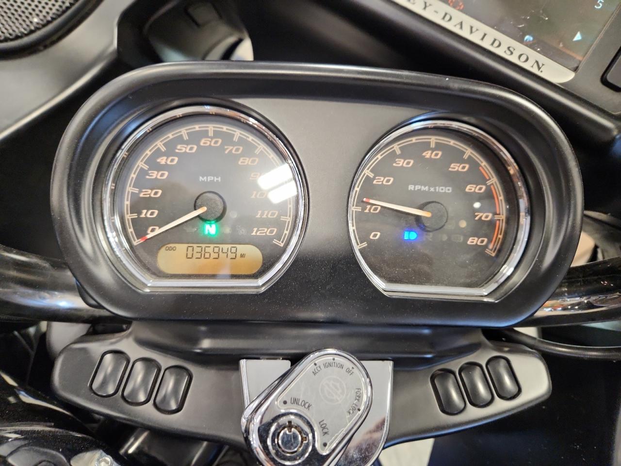 2017 Harley-Davidson Fltru VIN: 1HD1KGD10HB674478 Lot: 93088735