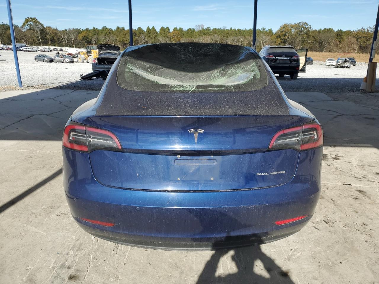 2018 Tesla Model 3 VIN: 5YJ3E1EBXJF117392 Lot: 92123395